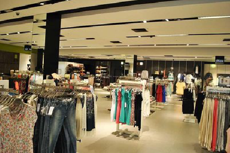 鹤庆商场里的店面怎么装修？